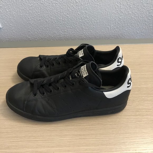 Adidas Stan Smith 9 US Men/11US Women - Picture 2 of 6